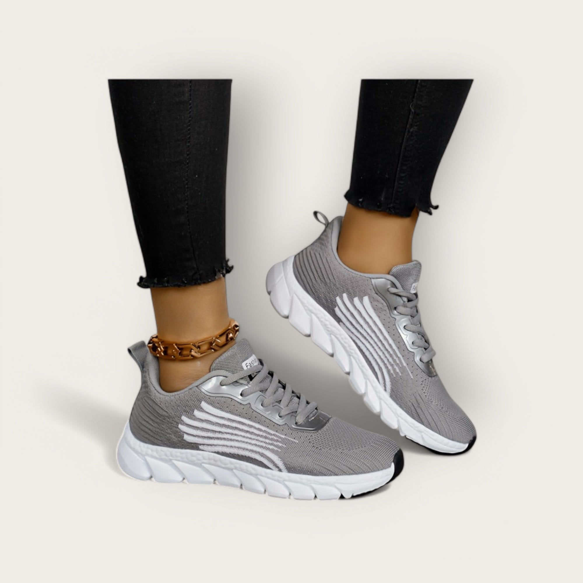 Lina & Loop | Lightweight Running Shoes