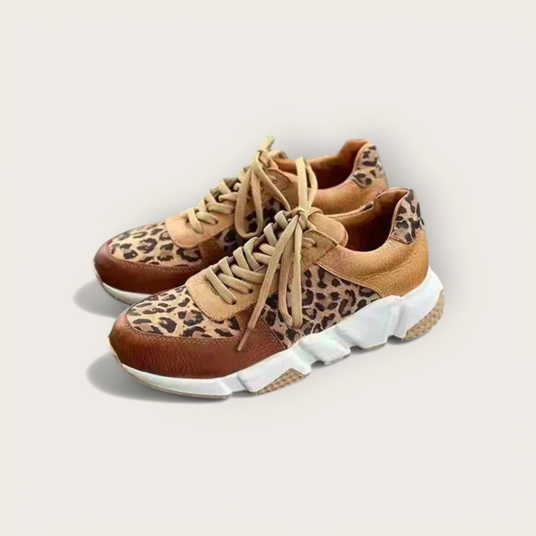 Lina & Loop | COMFORTABLE LEOPARD
